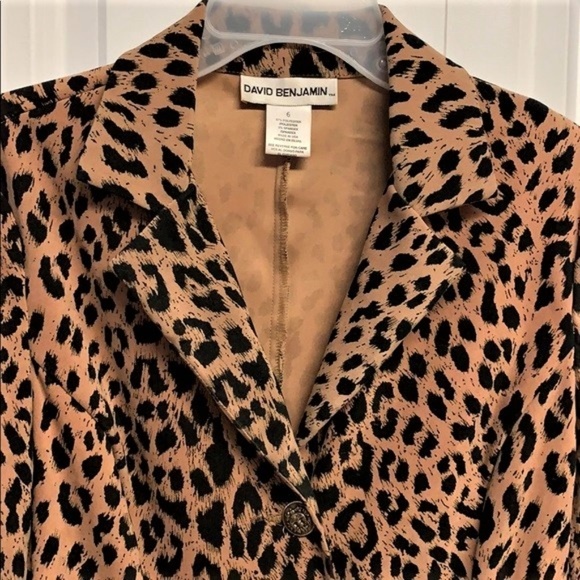 Vintage David Benjamin Tan Black Animal Print Polyester Stretch Blazer Size 6 - Picture 4 of 7